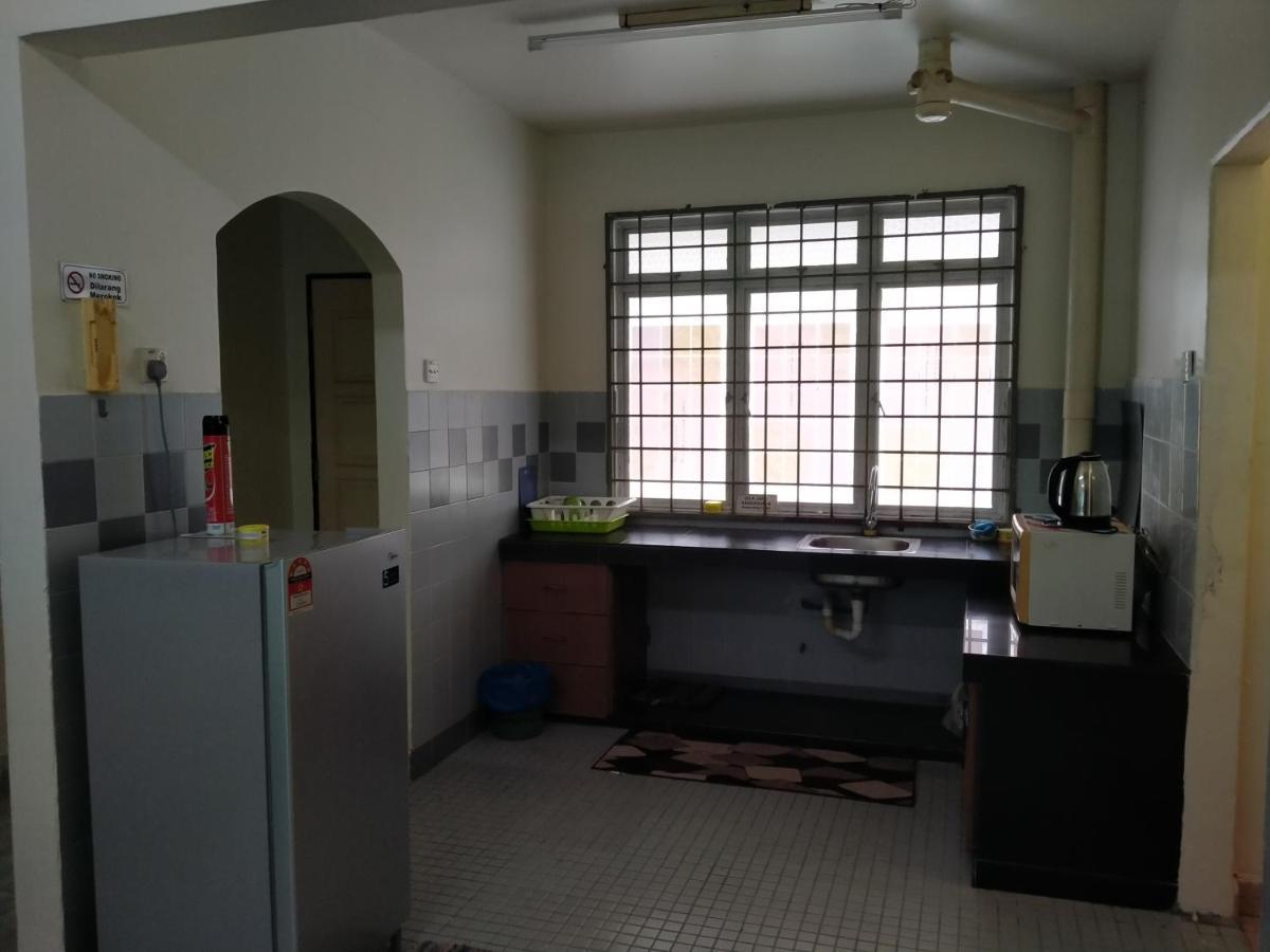 Family Beach Condo Pd At Cocobay Resort Condominium Porto Dickson Exterior foto