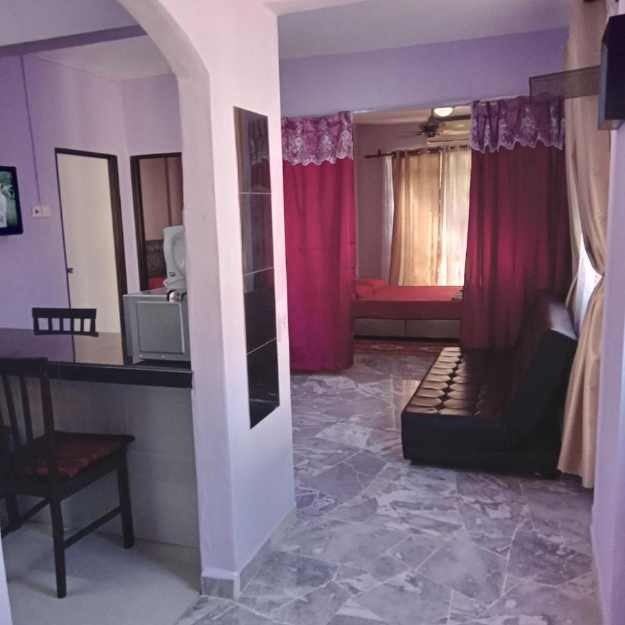 Family Beach Condo Pd At Cocobay Resort Condominium Porto Dickson Exterior foto