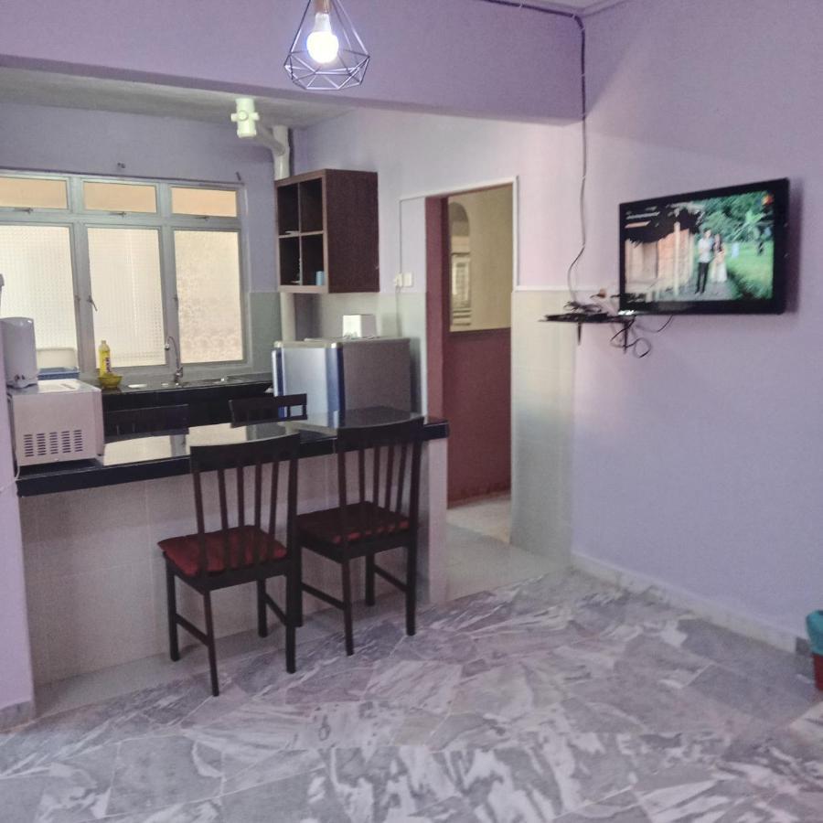 Family Beach Condo Pd At Cocobay Resort Condominium Porto Dickson Exterior foto