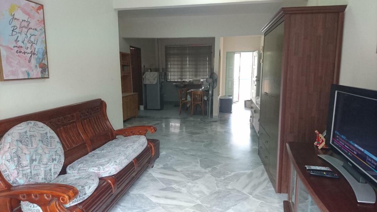 Family Beach Condo Pd At Cocobay Resort Condominium Porto Dickson Exterior foto